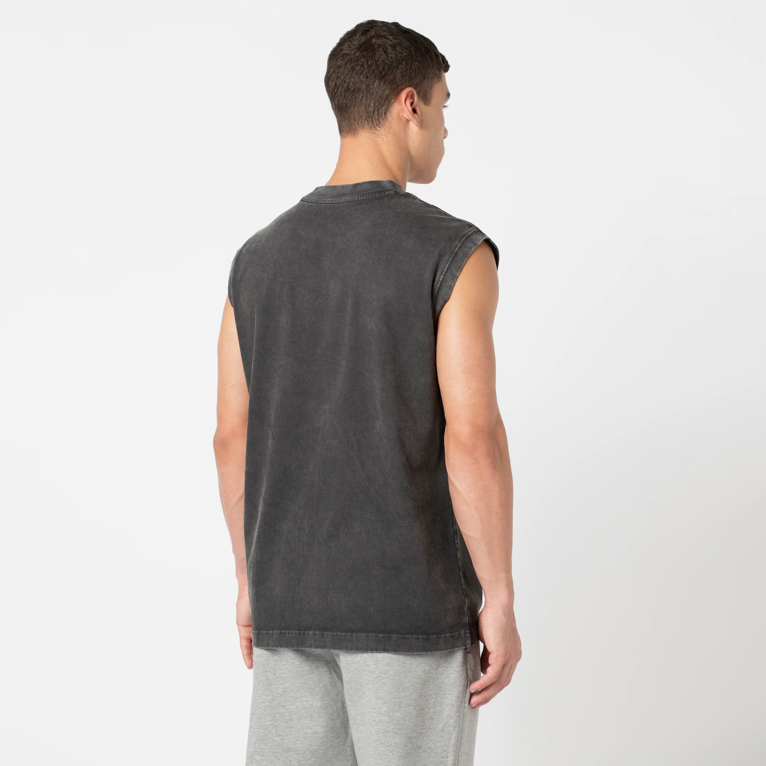 Boxy Tank - Image 26