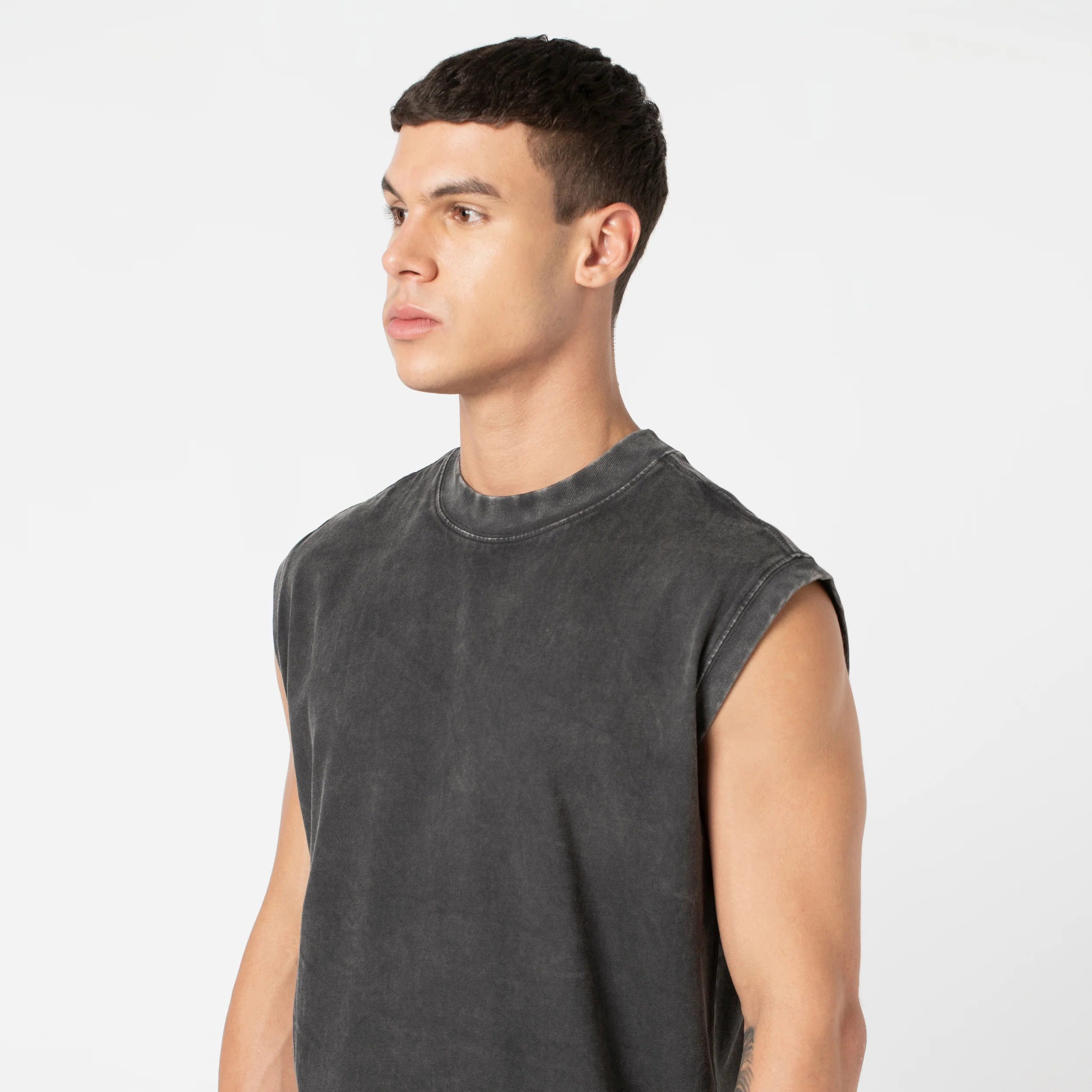 Boxy Tank - Image 28