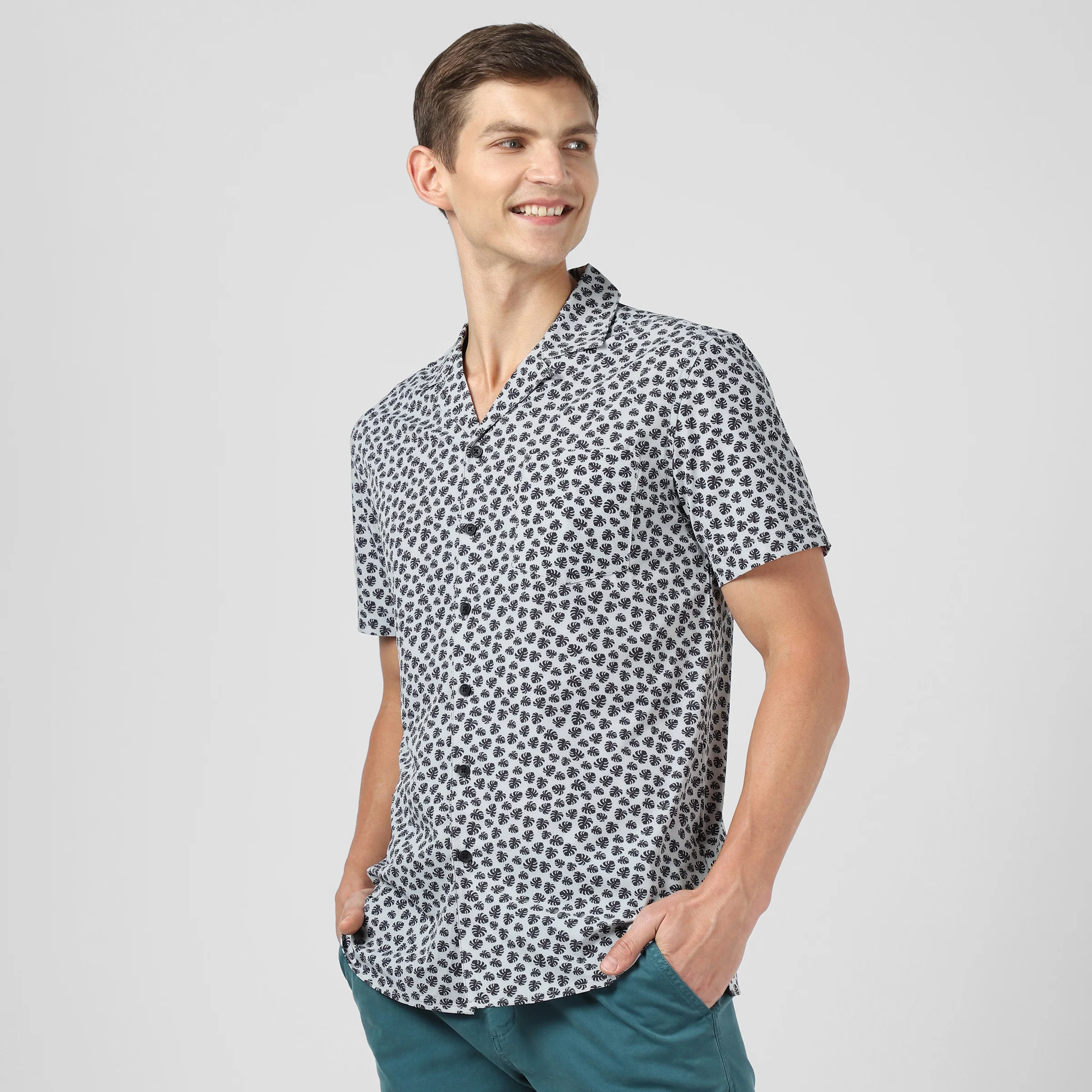 Cabana Camp Collar Shirt - Image 17