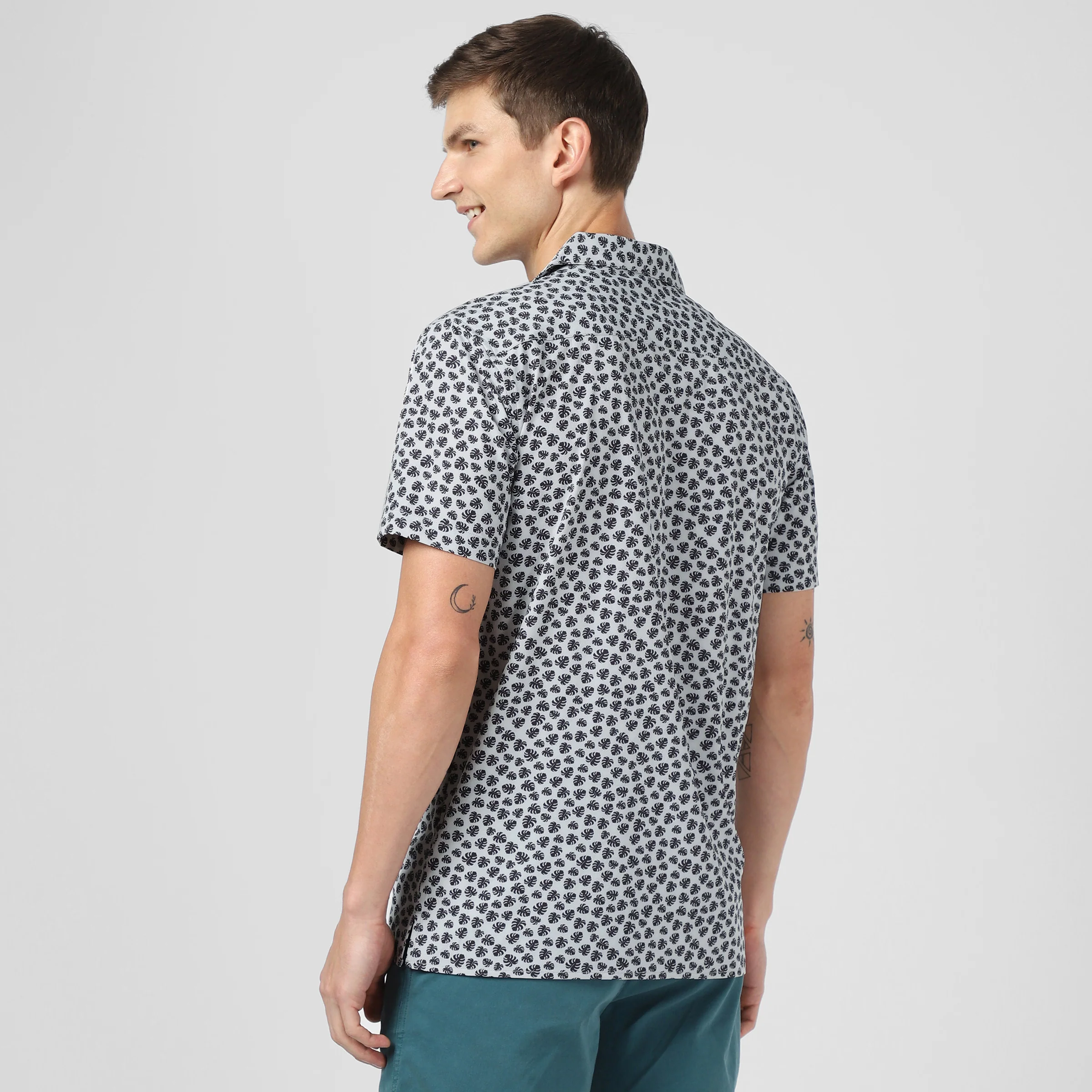 Cabana Camp Collar Shirt - Image 20