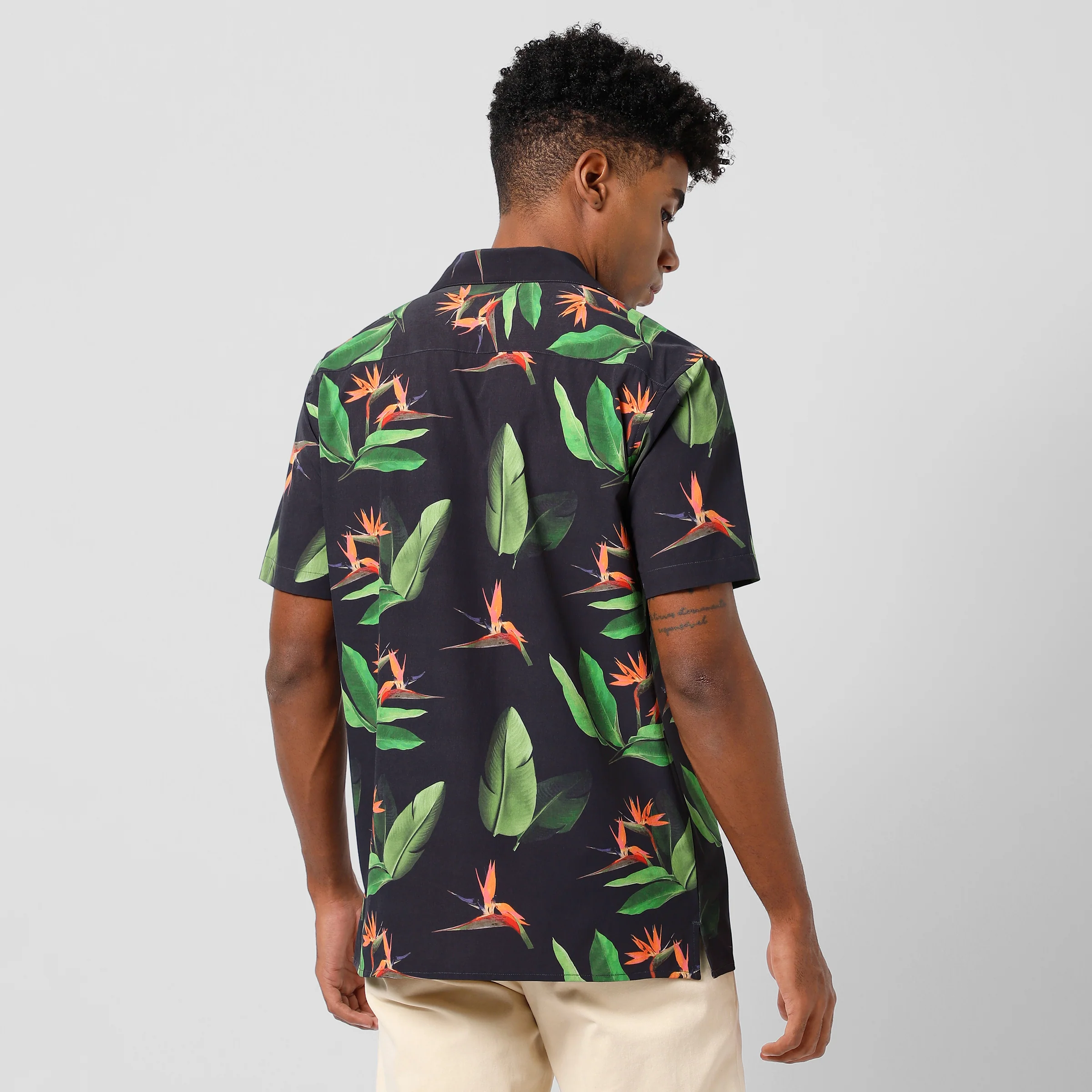 Cabana Camp Collar Shirt - Image 28