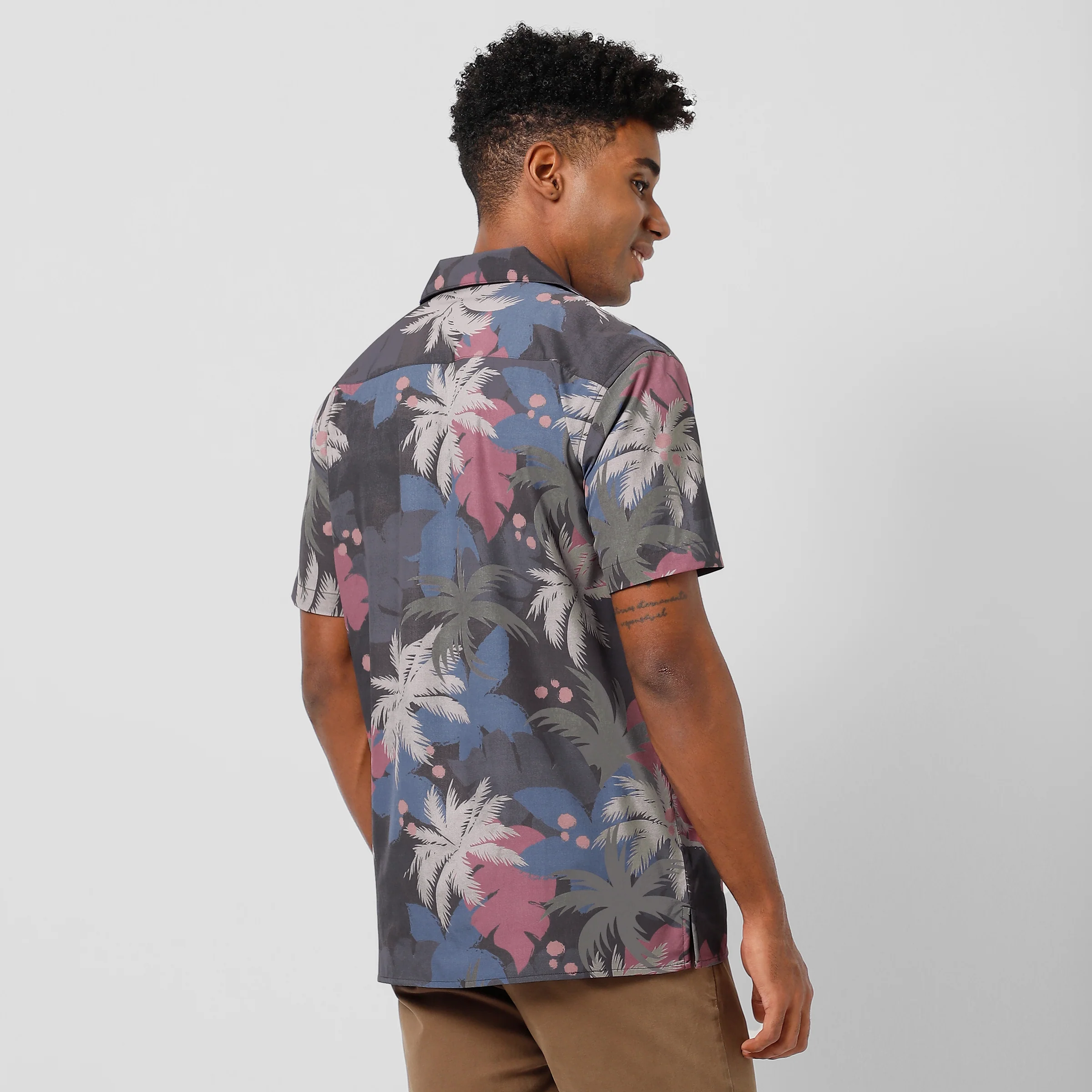 Cabana Camp Collar Shirt - Image 4