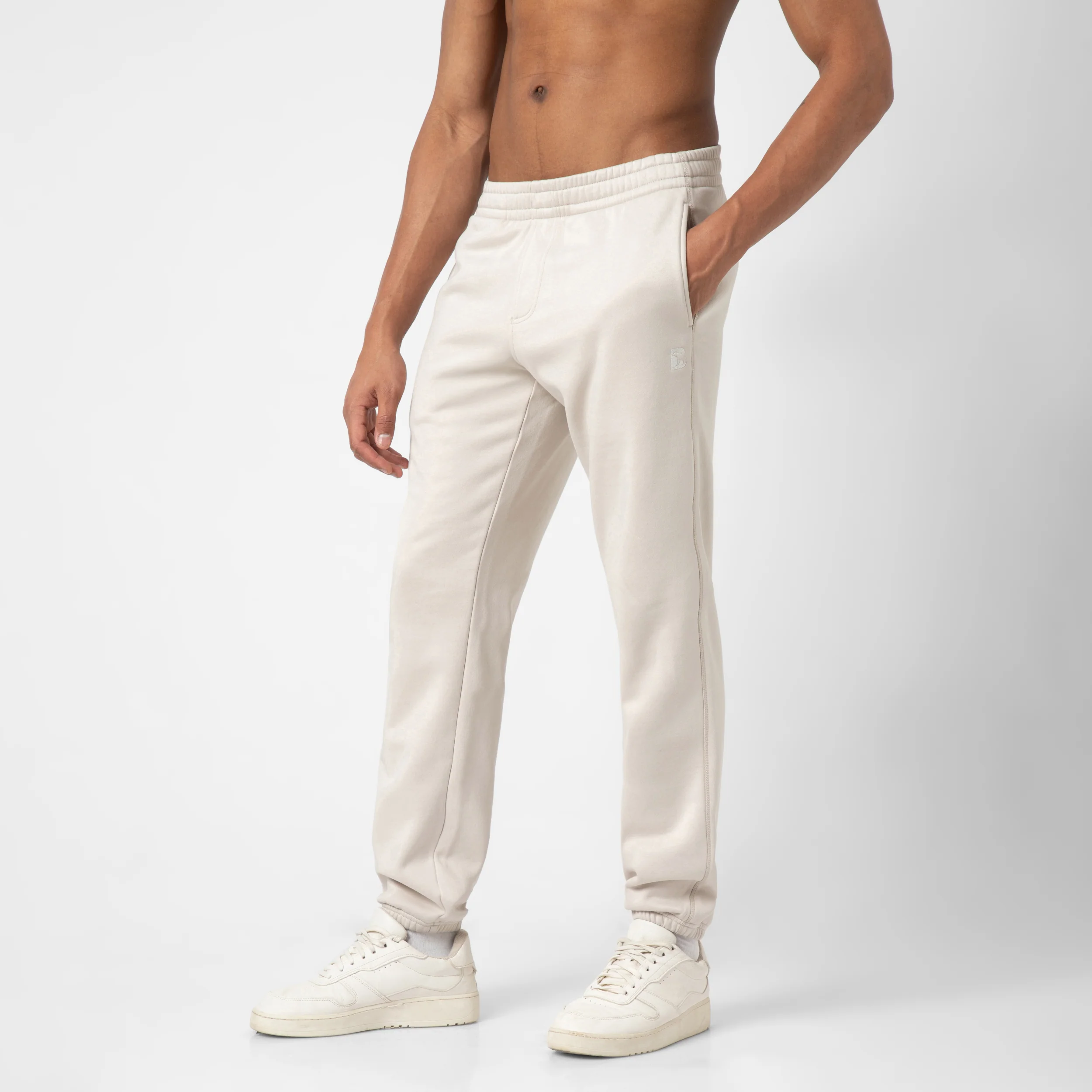 Core Jogger - Image 16