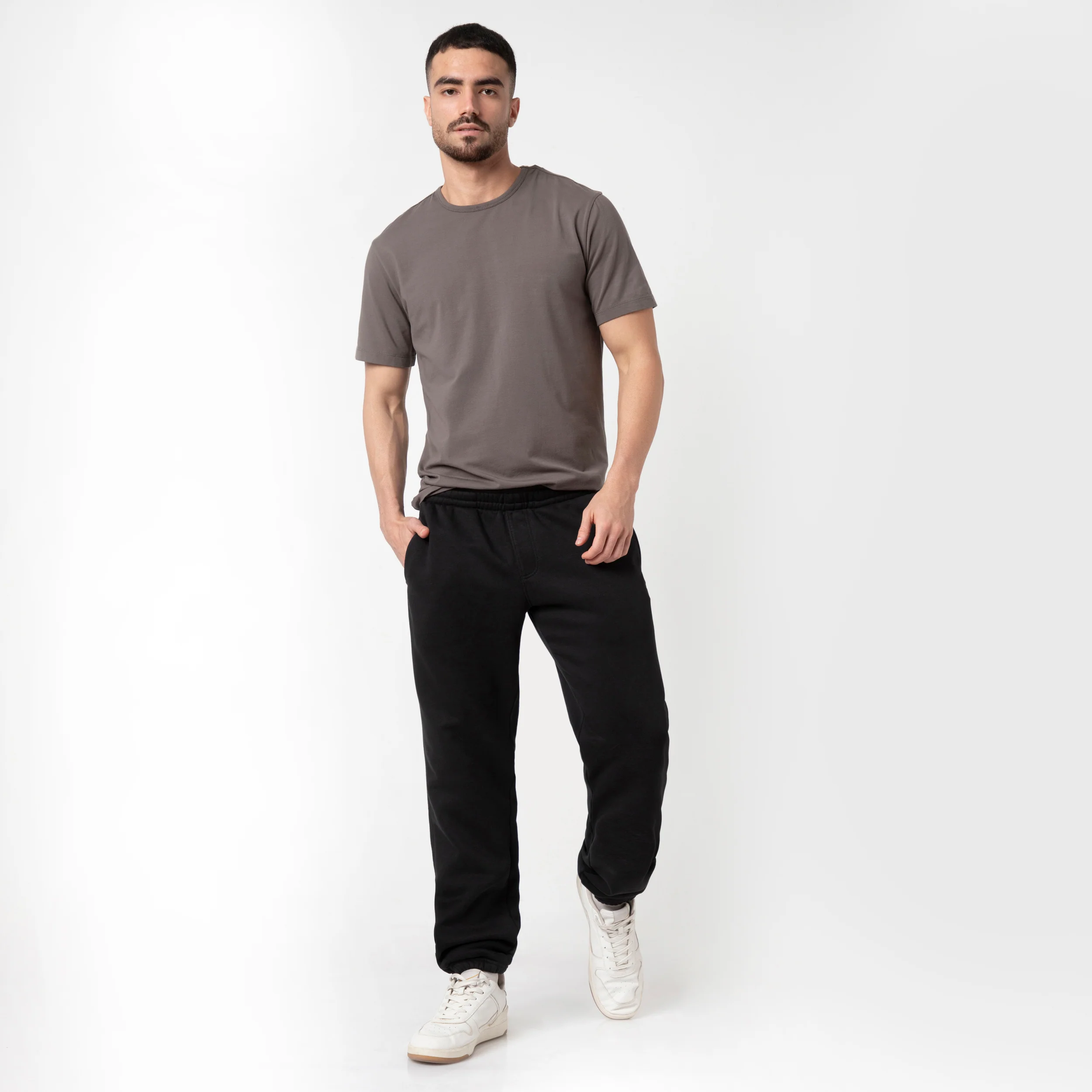 Core Jogger - Image 12
