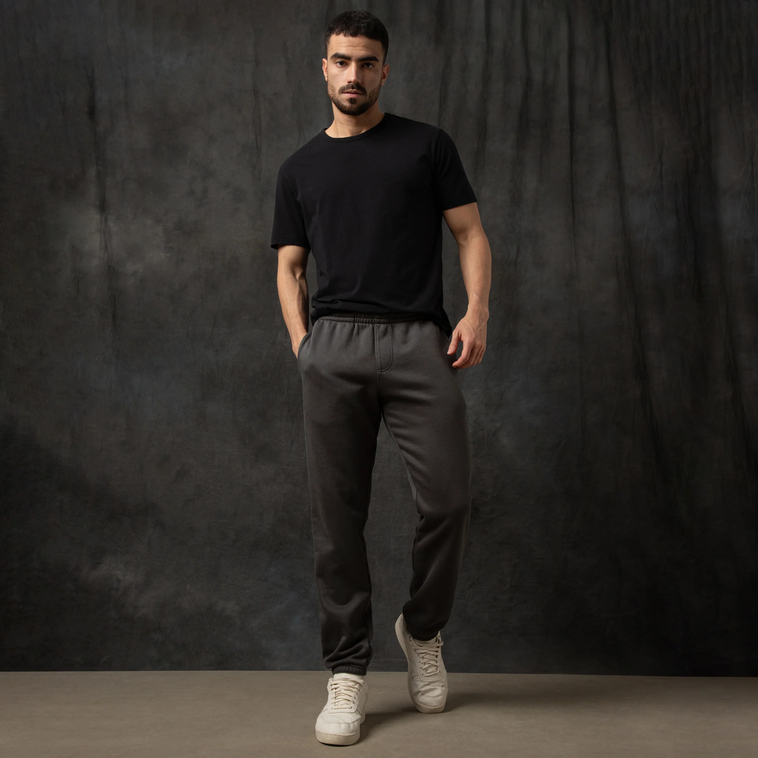 Core Jogger - Image 5
