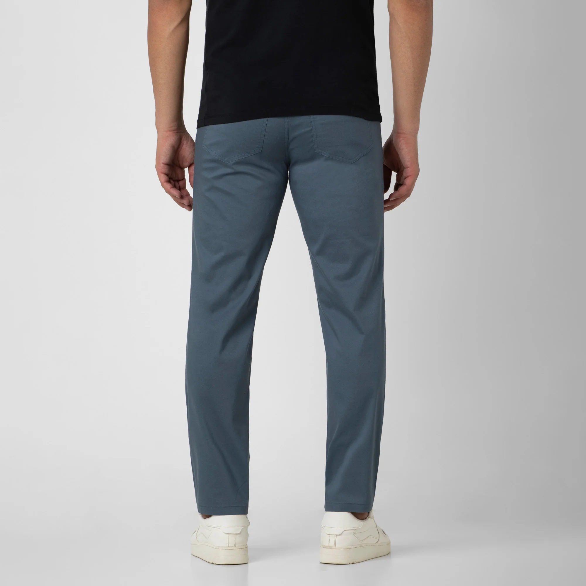 Essential 5-Pocket Pant - Image 10