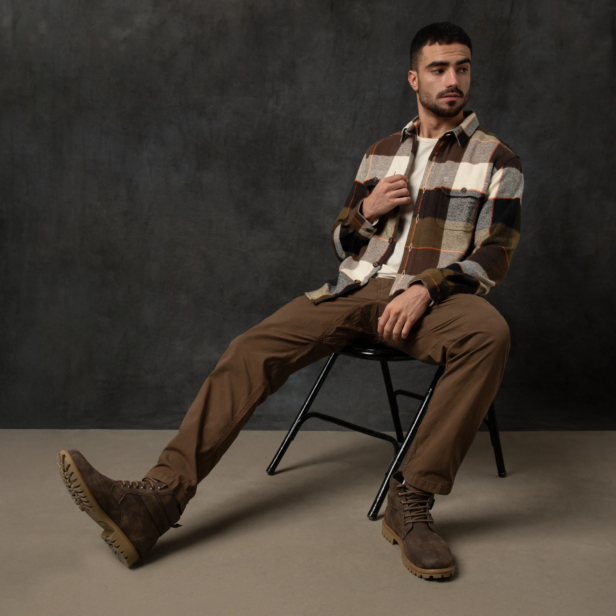 Heavyweight Flannel Overshirt - Image 19