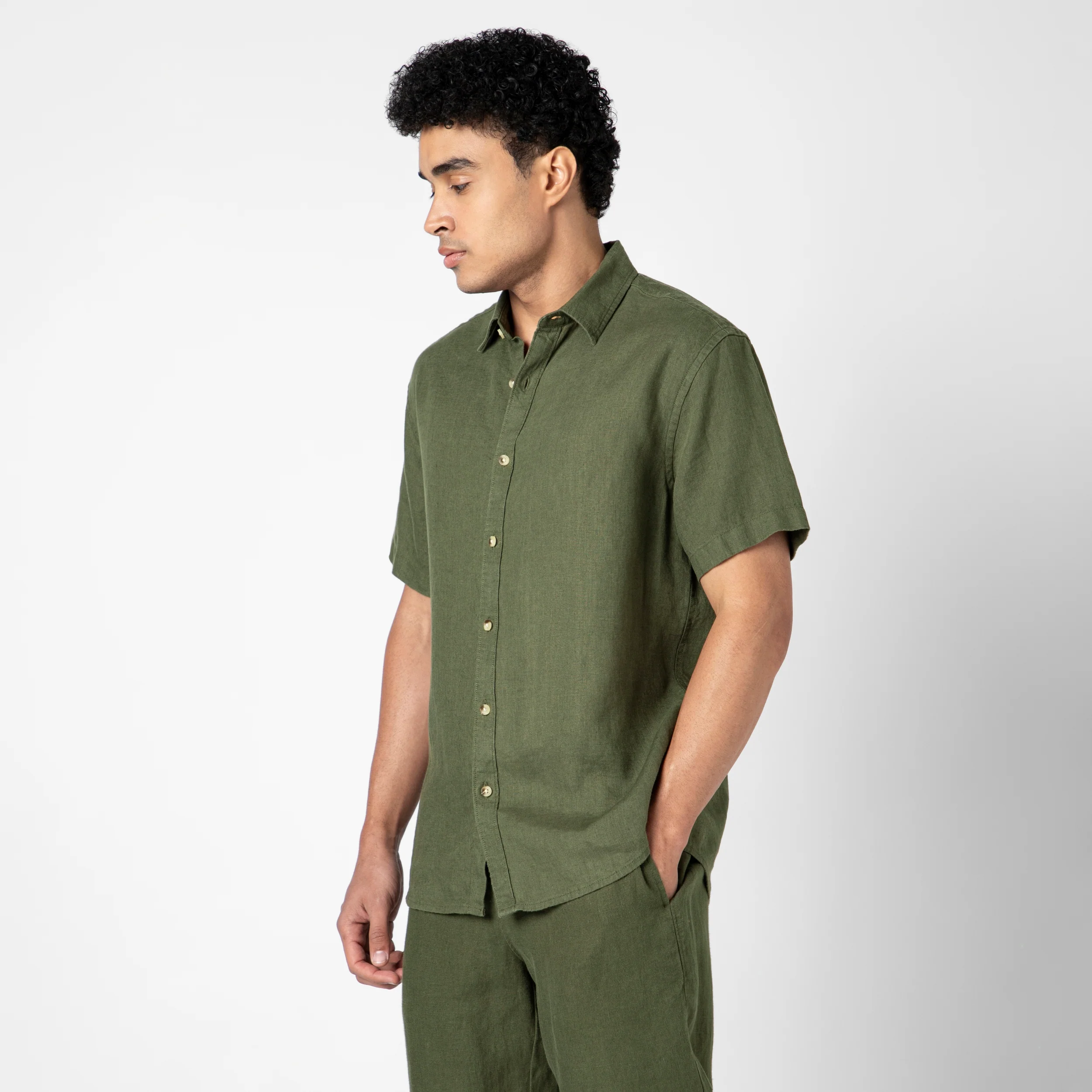 Linen Short Sleeve Shirt - Image 21