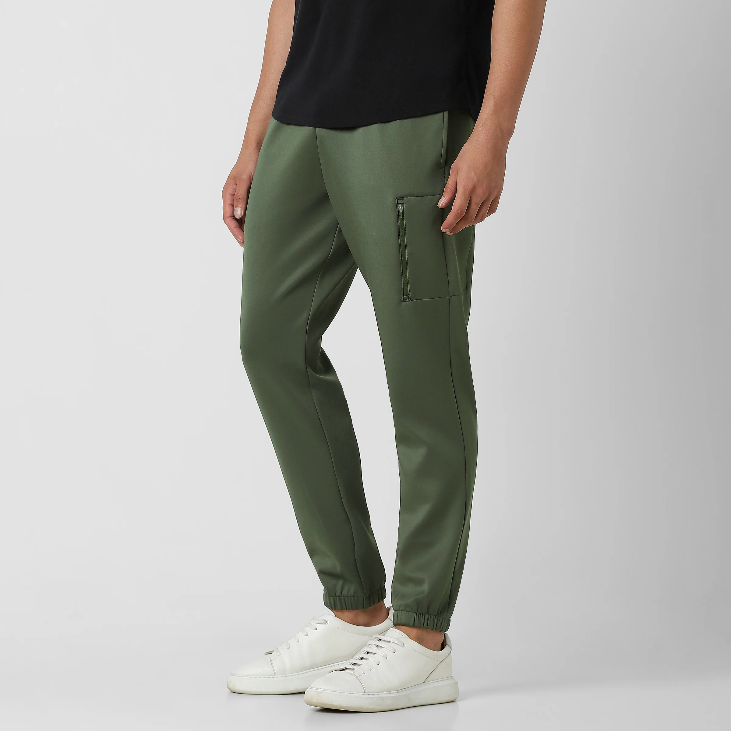 Recharge Jogger - Image 19