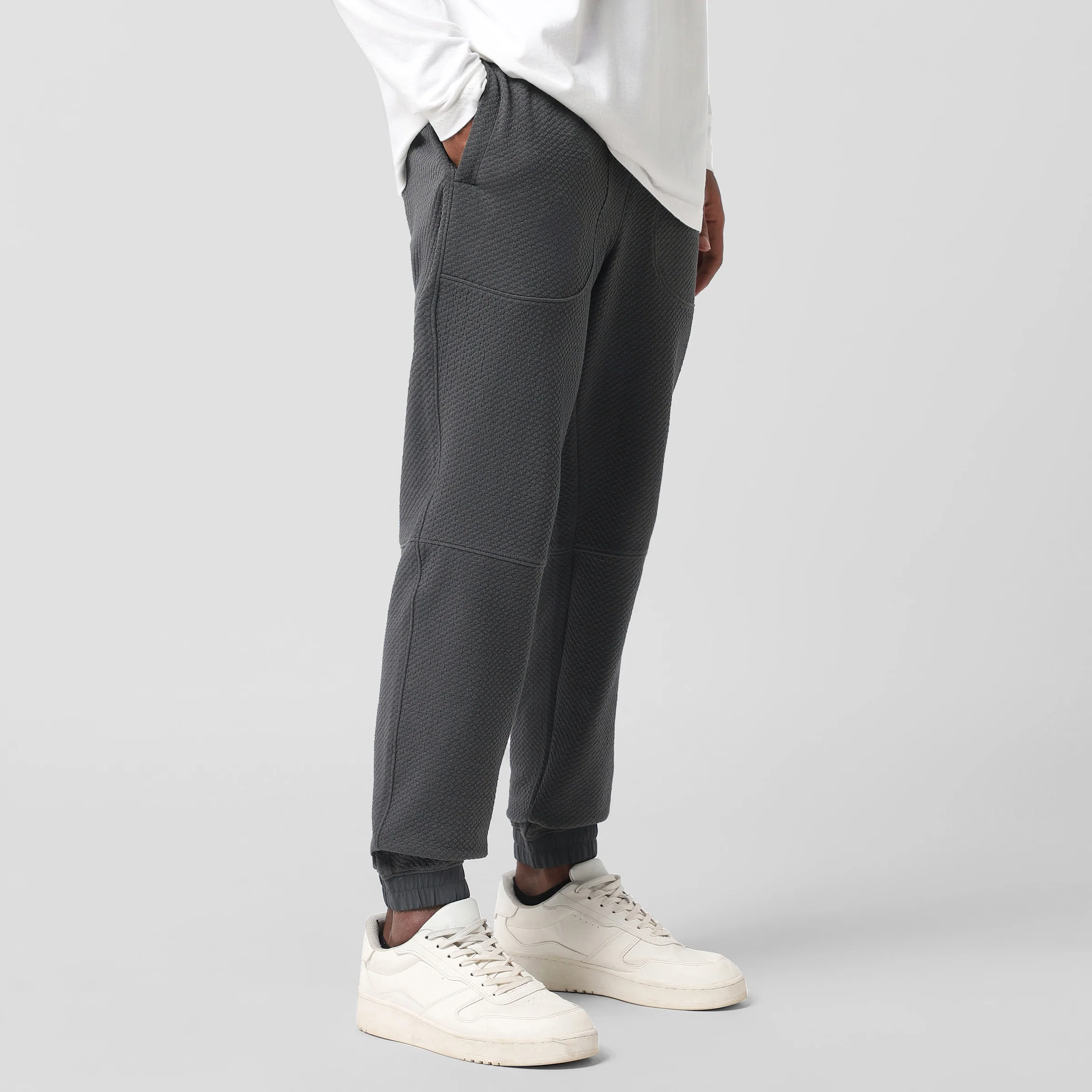 Roam Jogger - Image 33